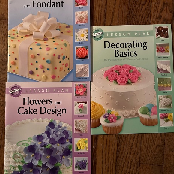 Cake decorating lesson books - Picture 2 of 7